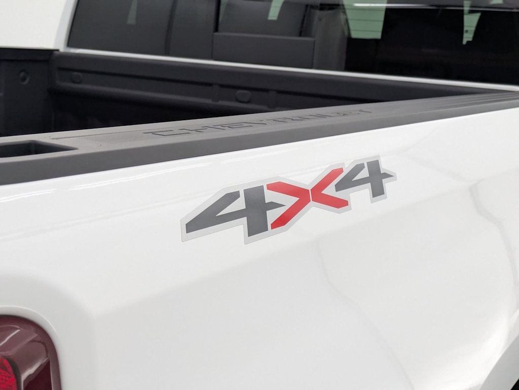 Thumbnail: 2025 Chevrolet Silverado 1500 - 25