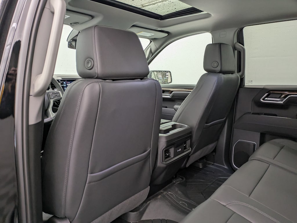 Thumbnail: 2026 Chevrolet Silverado 1500 - 13