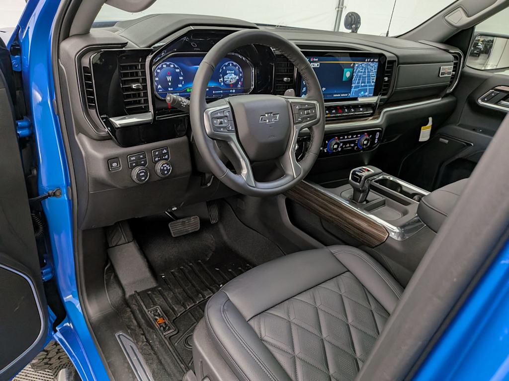 Thumbnail: 2025 Chevrolet Silverado 1500 - 2