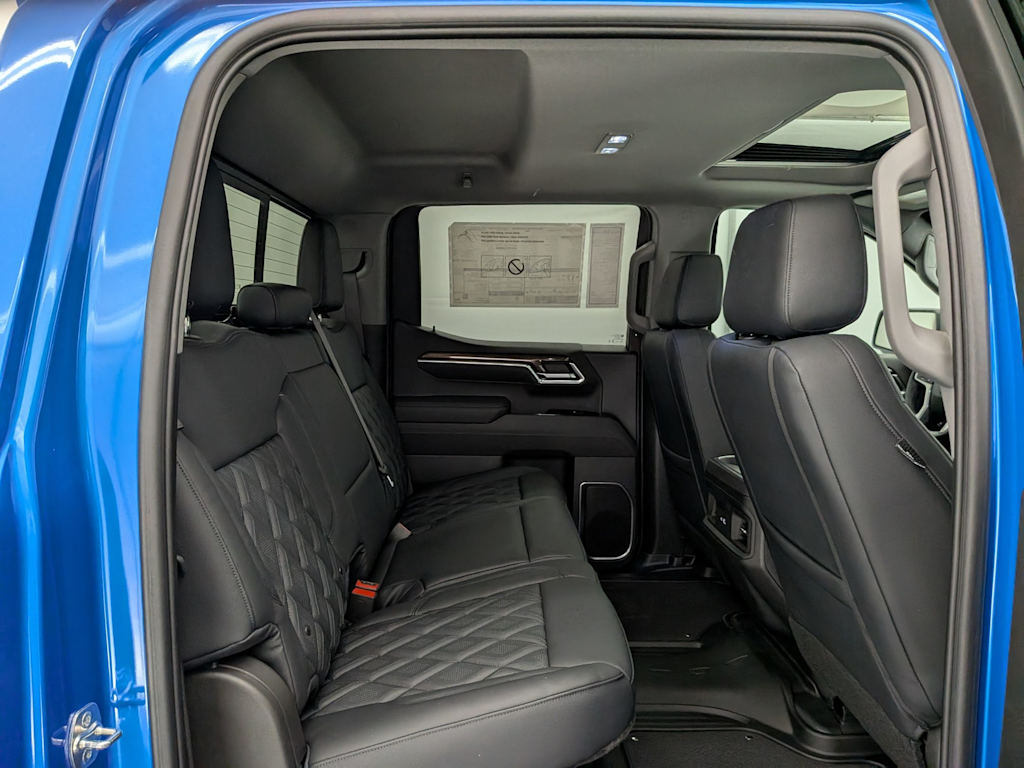 Thumbnail: 2025 Chevrolet Silverado 1500 - 32