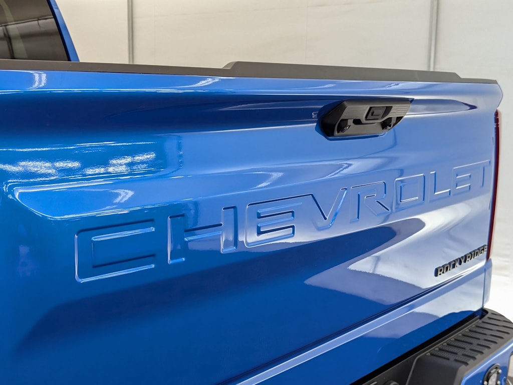 Thumbnail: 2025 Chevrolet Silverado 1500 - 26