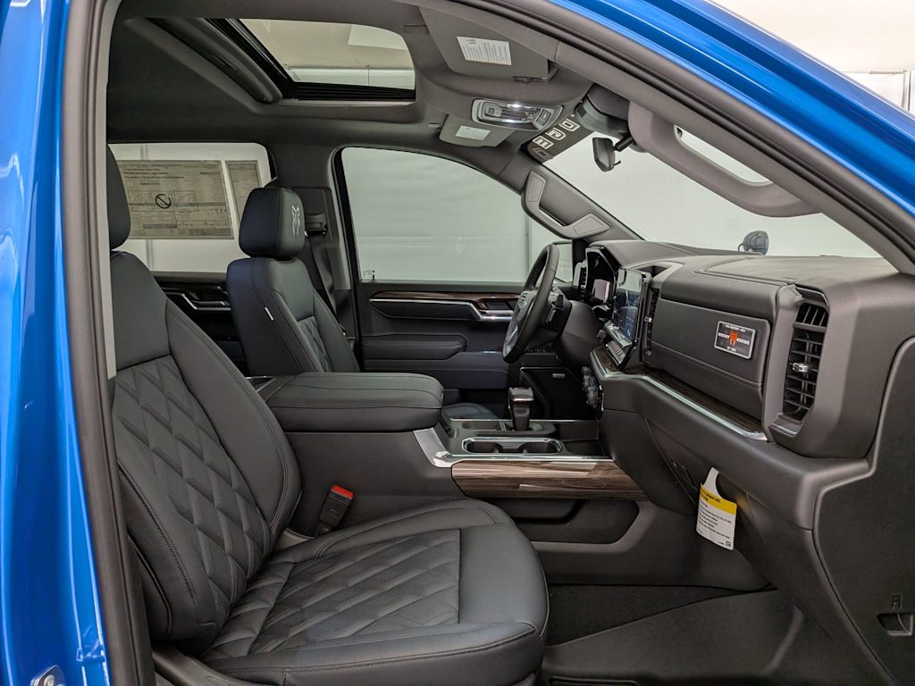 Thumbnail: 2025 Chevrolet Silverado 1500 - 12