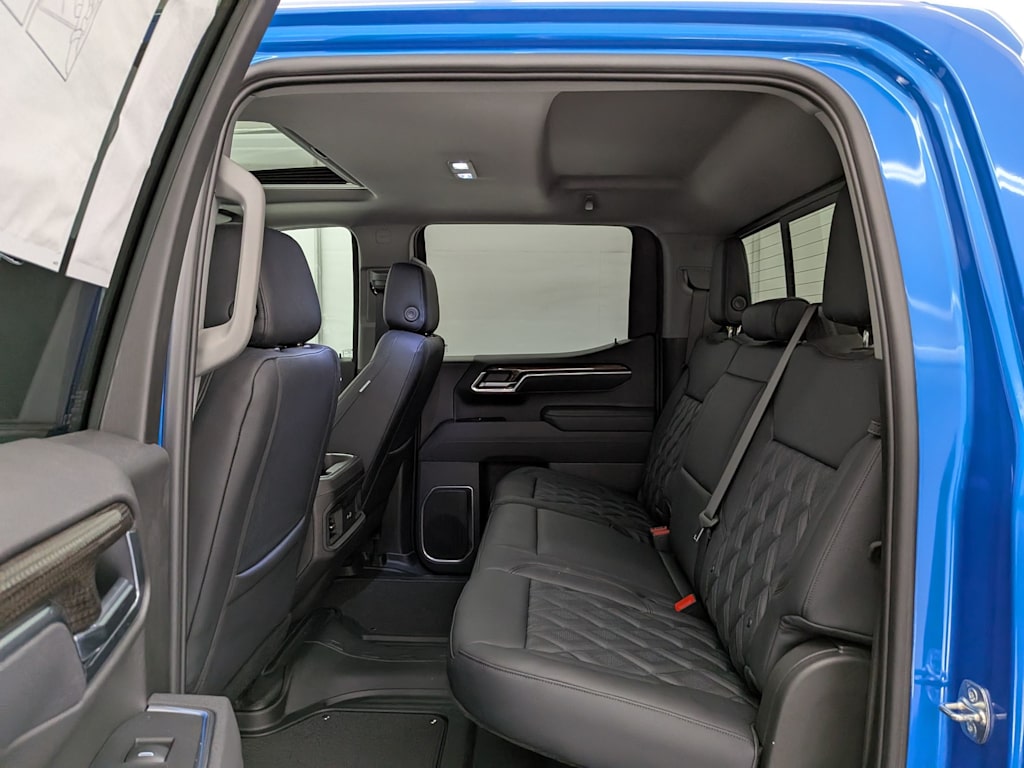 Thumbnail: 2025 Chevrolet Silverado 1500 - 31