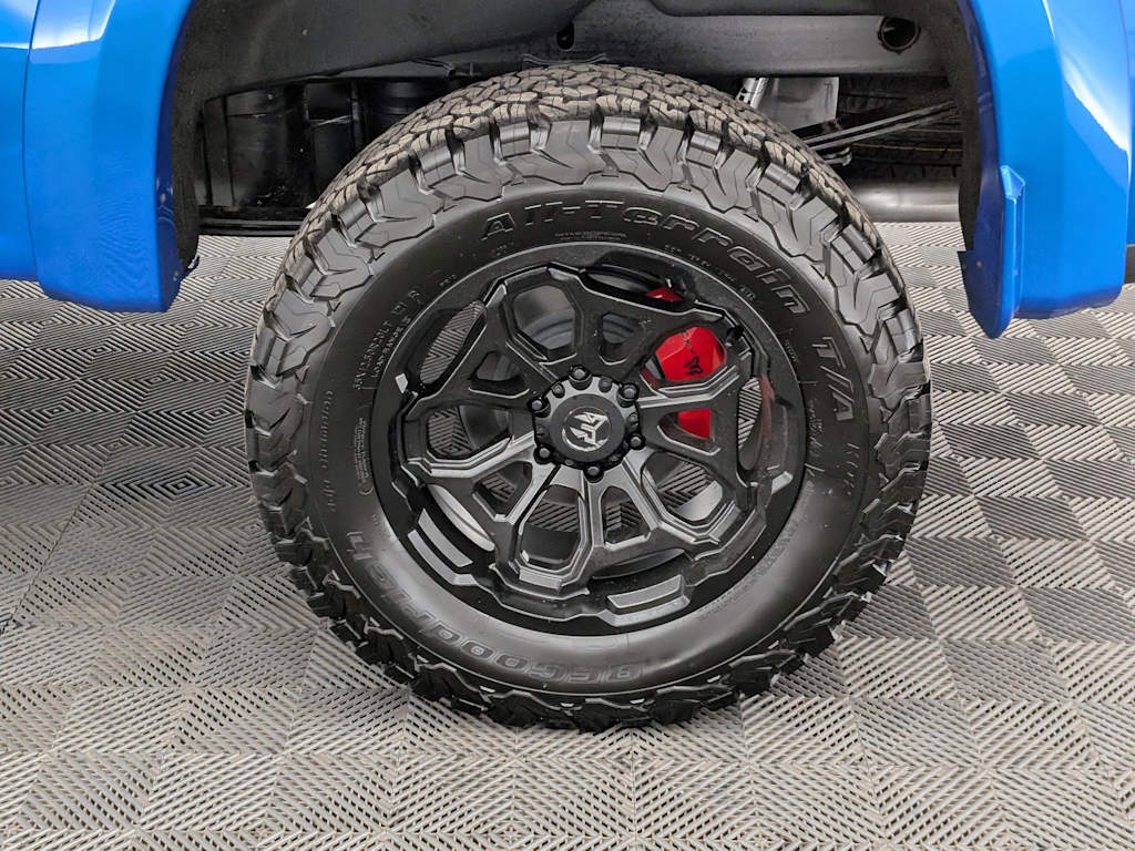 Thumbnail: 2025 Chevrolet Silverado 1500 - 8