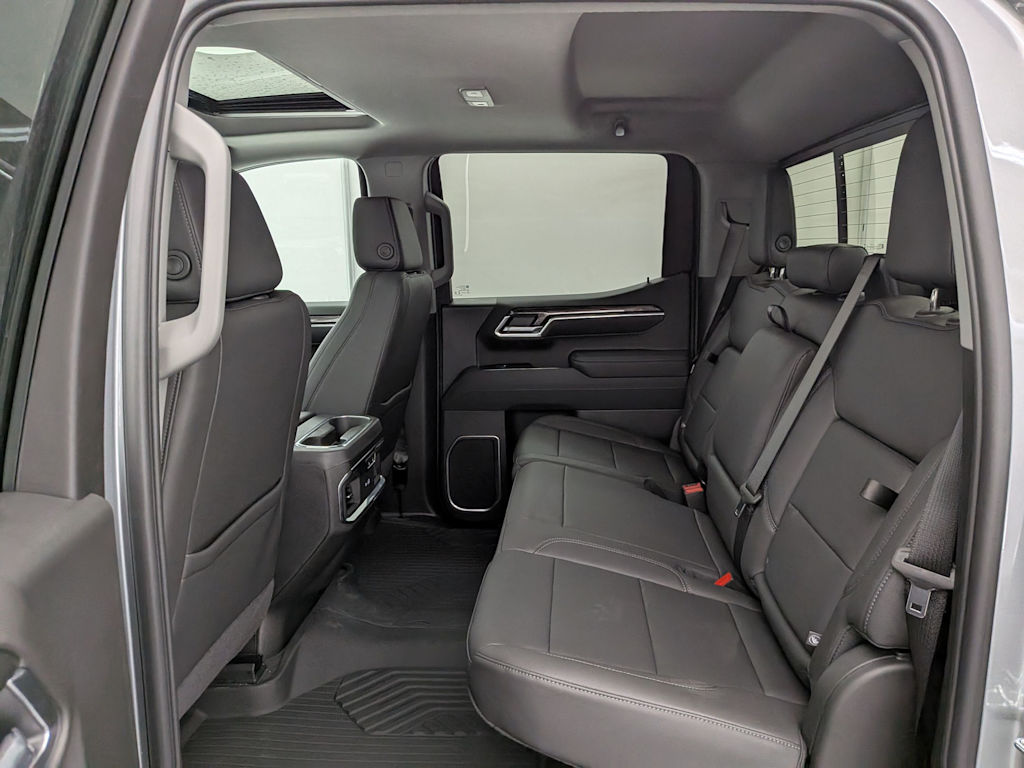 Thumbnail: 2026 Chevrolet Silverado 1500 - 30