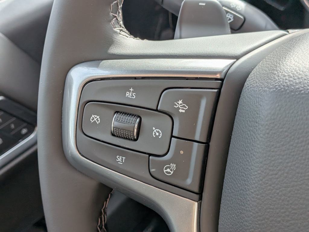 Thumbnail: 2026 Chevrolet Silverado 1500 - 32