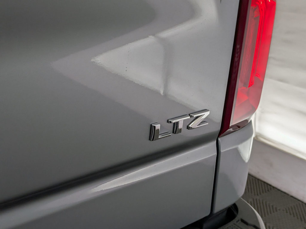 Thumbnail: 2026 Chevrolet Silverado 1500 - 25