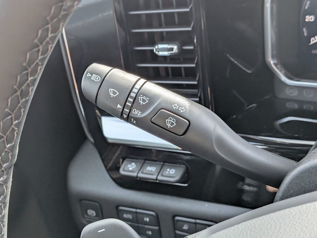 Thumbnail: 2026 Chevrolet Silverado 1500 - 16