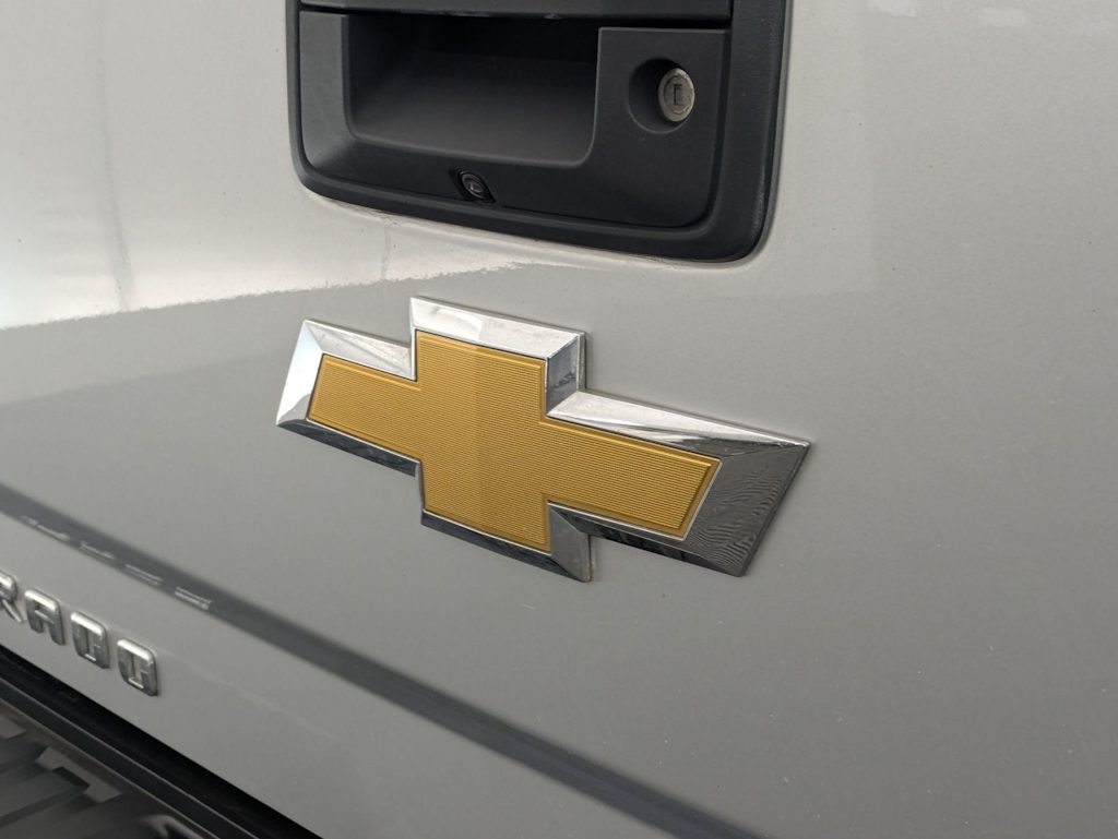Thumbnail: 2015 Chevrolet Silverado 1500 - 22