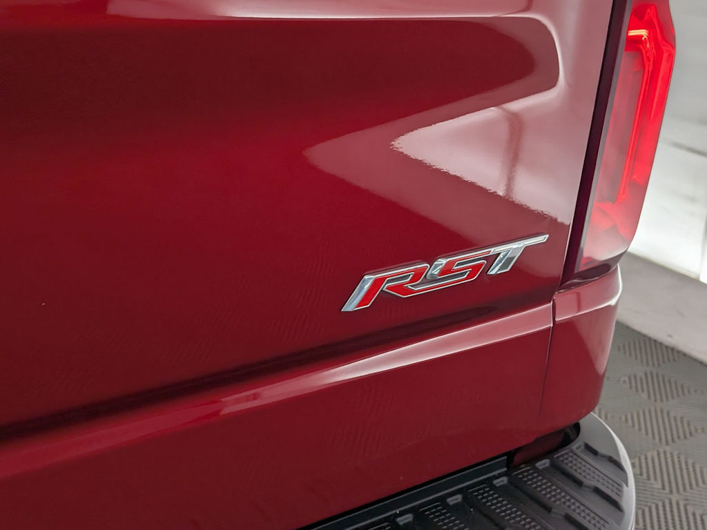 Thumbnail: 2021 Chevrolet Silverado 1500 - 26