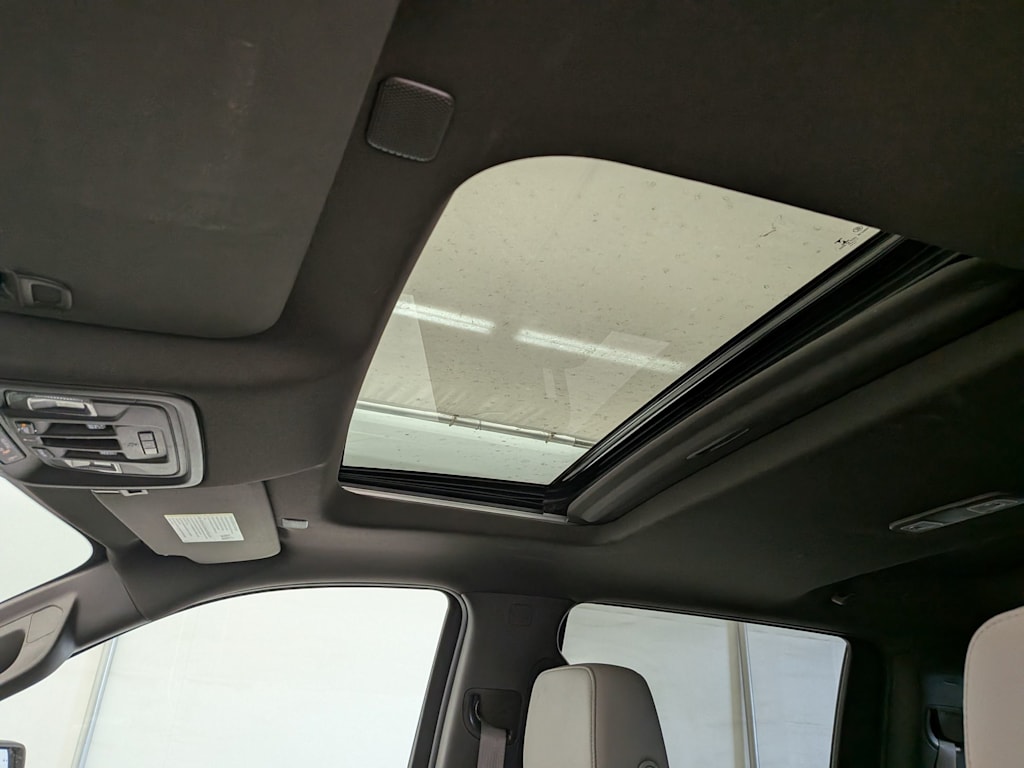 Thumbnail: 2021 Chevrolet Silverado 1500 - 28