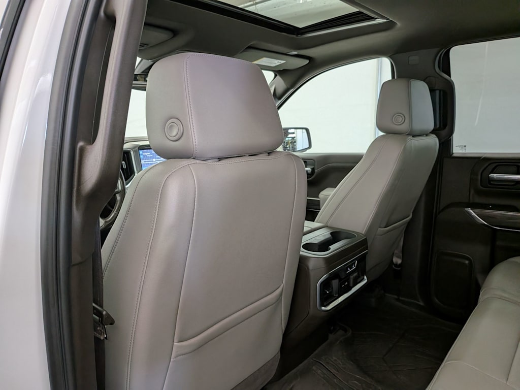 Thumbnail: 2021 Chevrolet Silverado 1500 - 13