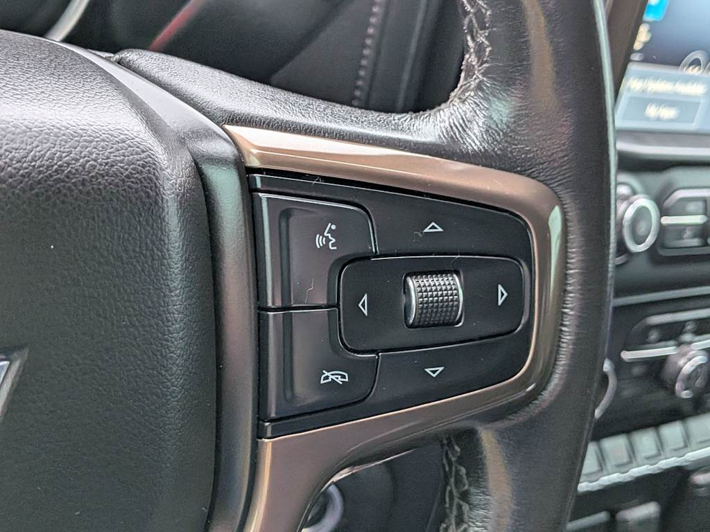 Thumbnail: 2021 Chevrolet Silverado 1500 - 32