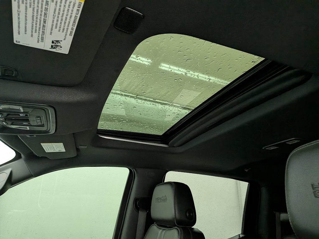 Thumbnail: 2021 Chevrolet Silverado 1500 - 28