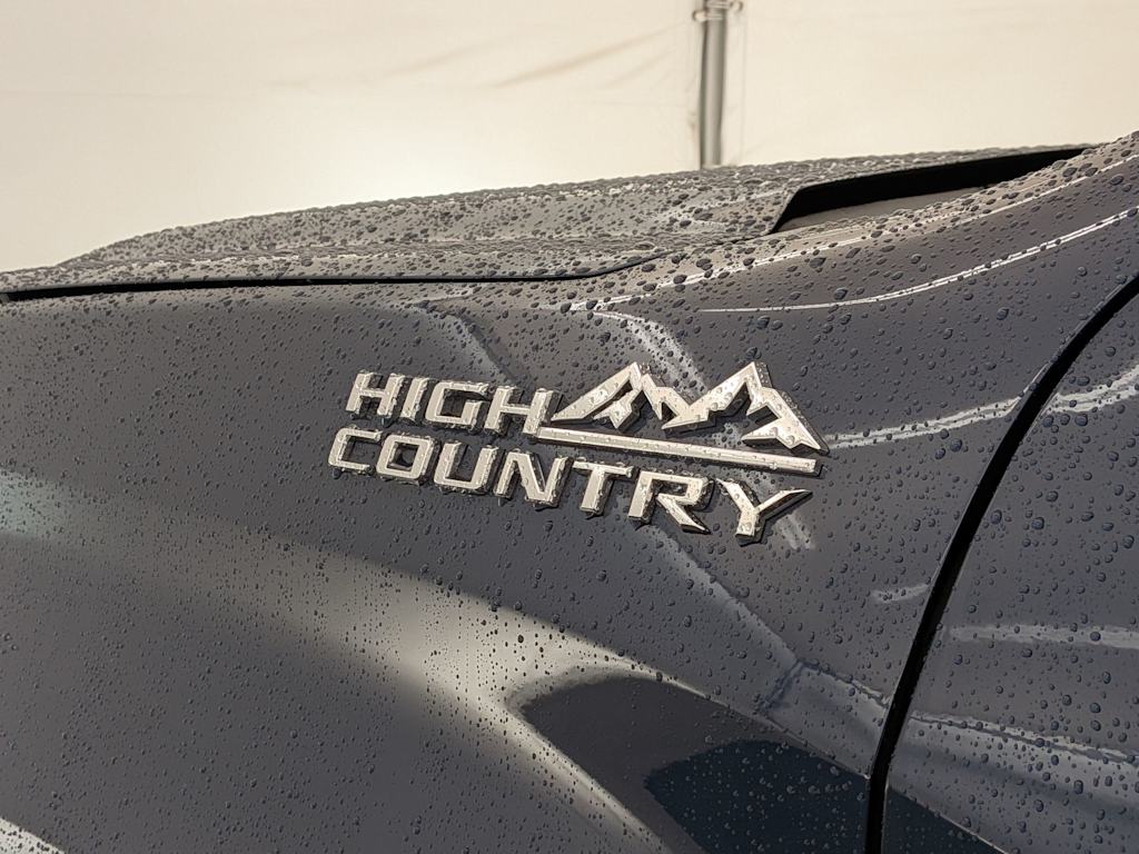 Thumbnail: 2021 Chevrolet Silverado 1500 - 7