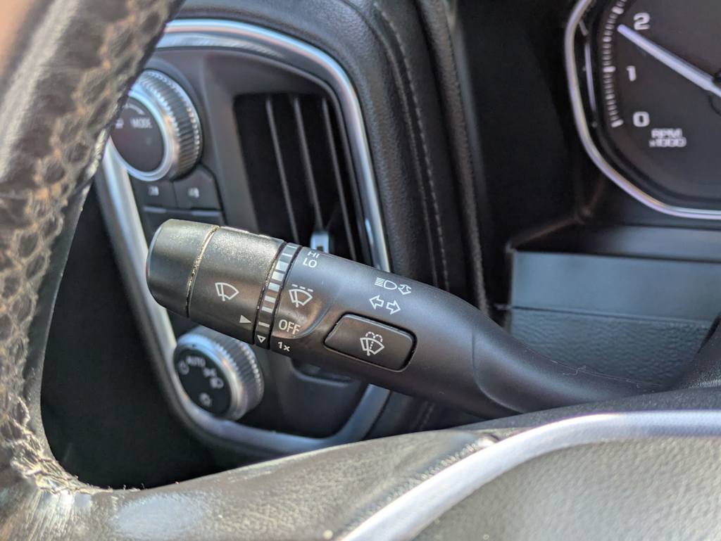 Thumbnail: 2021 GMC Sierra 3500 - 30