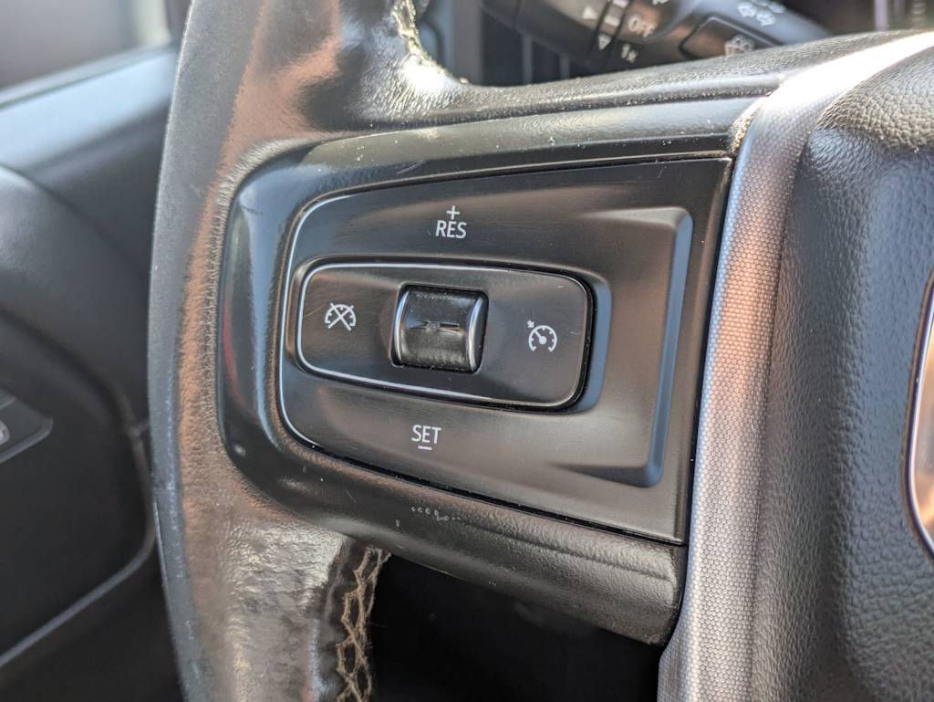 Thumbnail: 2021 GMC Sierra 3500 - 28