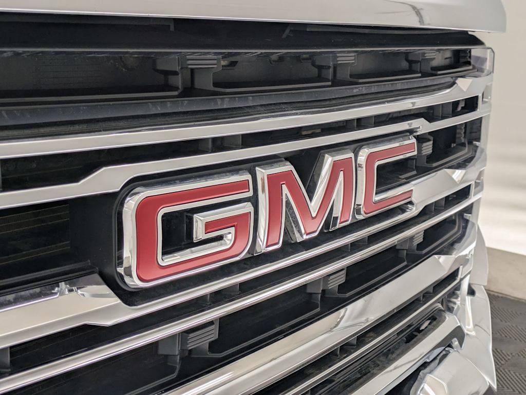 Thumbnail: 2021 GMC Sierra 3500 - 24