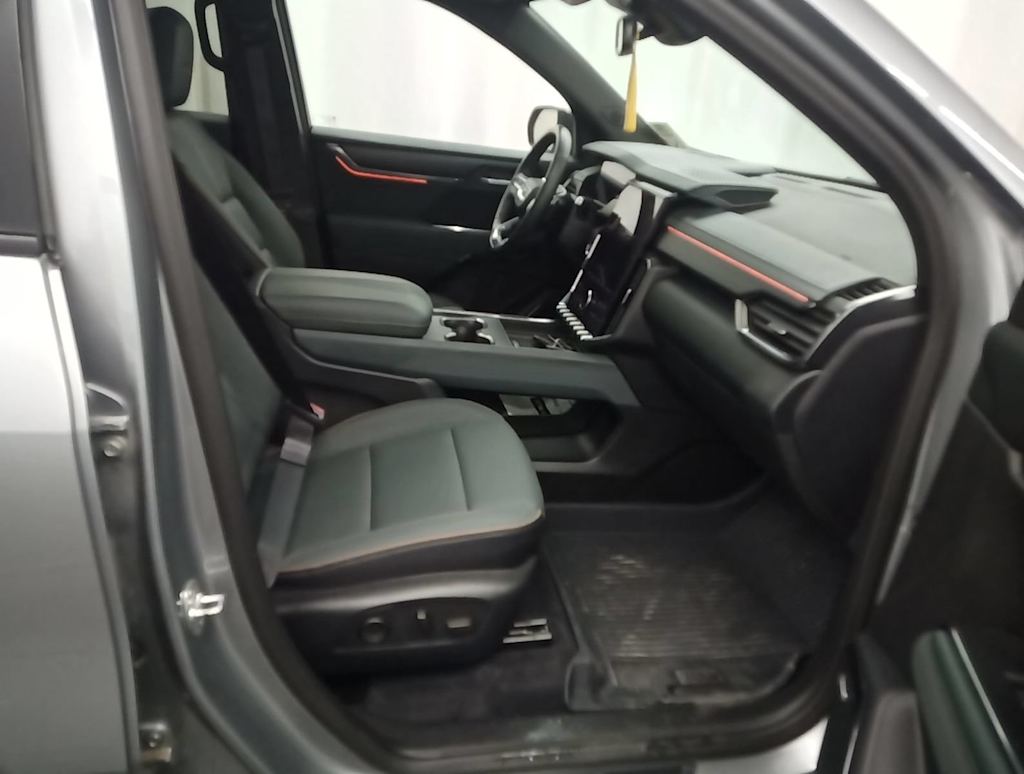 Thumbnail: 2025 GMC Acadia - 7