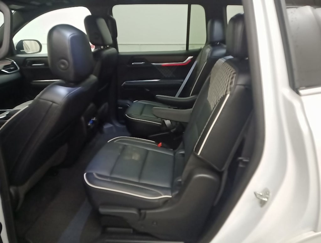 Thumbnail: 2025 GMC Acadia - 6