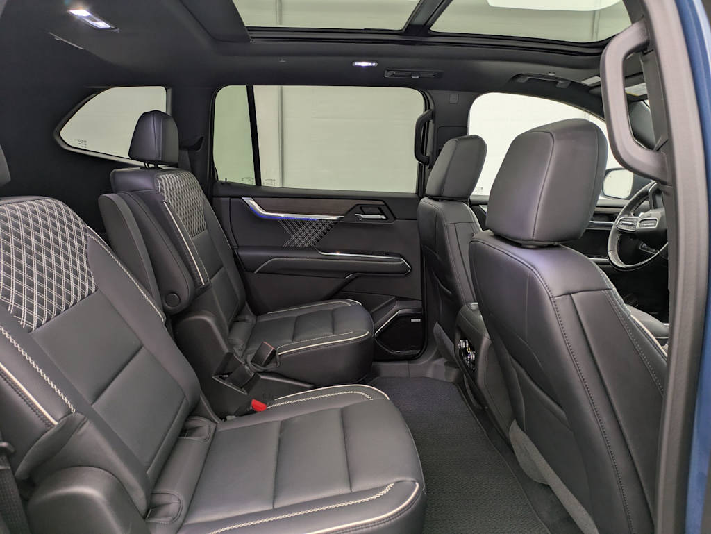 Thumbnail: 2025 GMC Acadia - 28