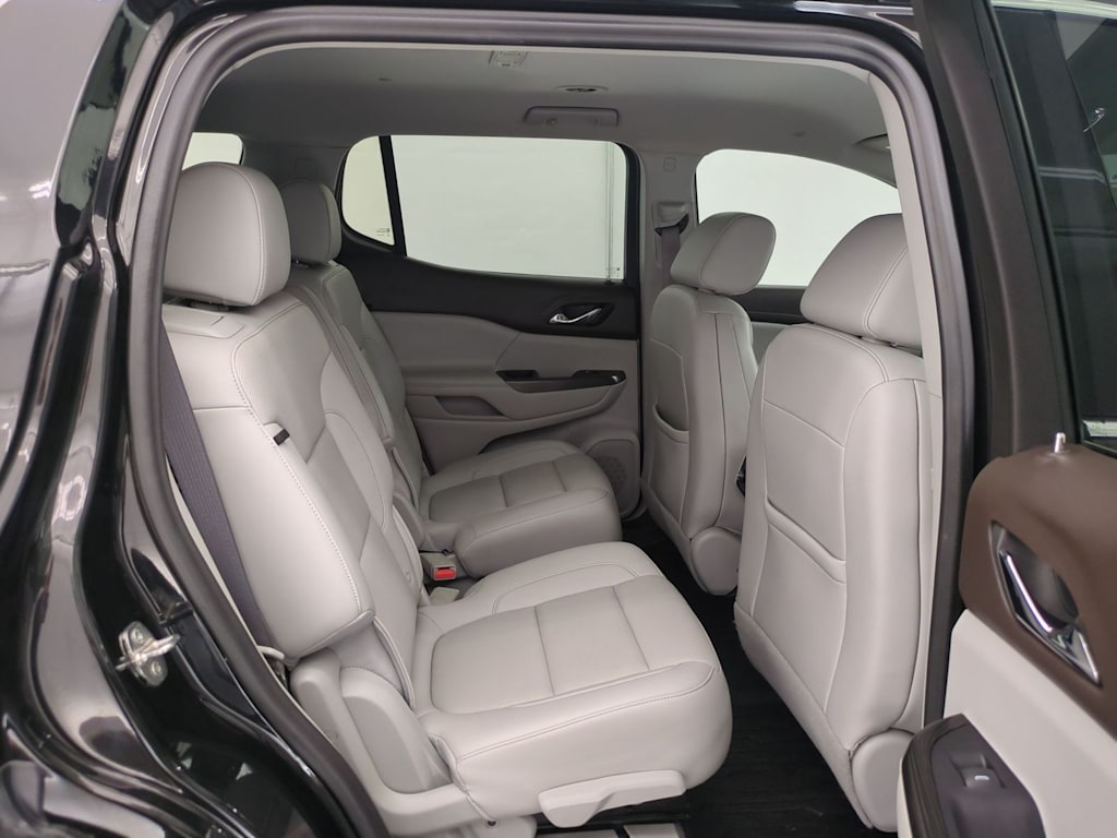 Thumbnail: 2022 GMC Acadia - 26