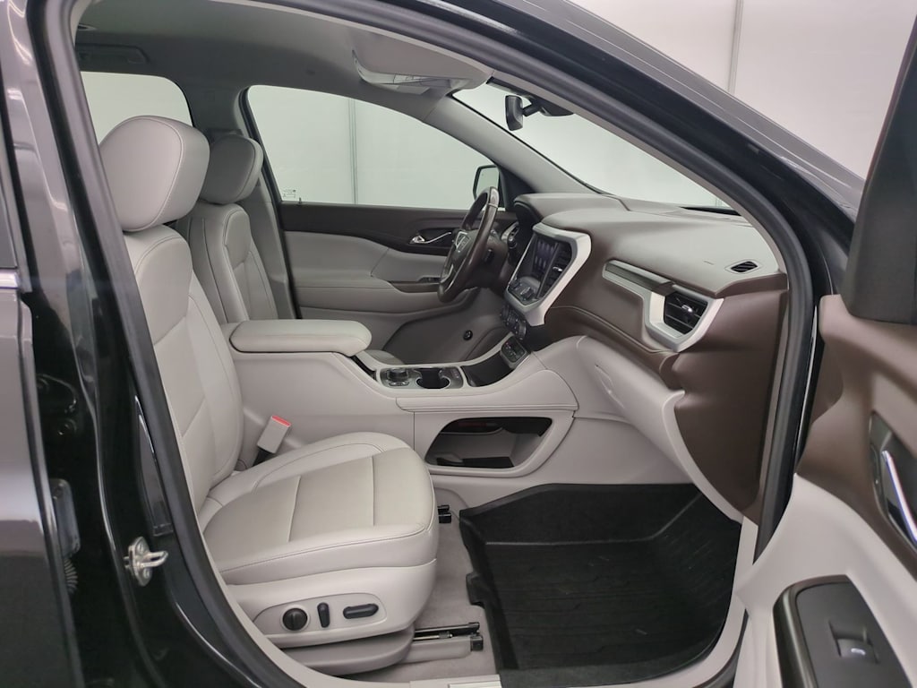 Thumbnail: 2022 GMC Acadia - 12