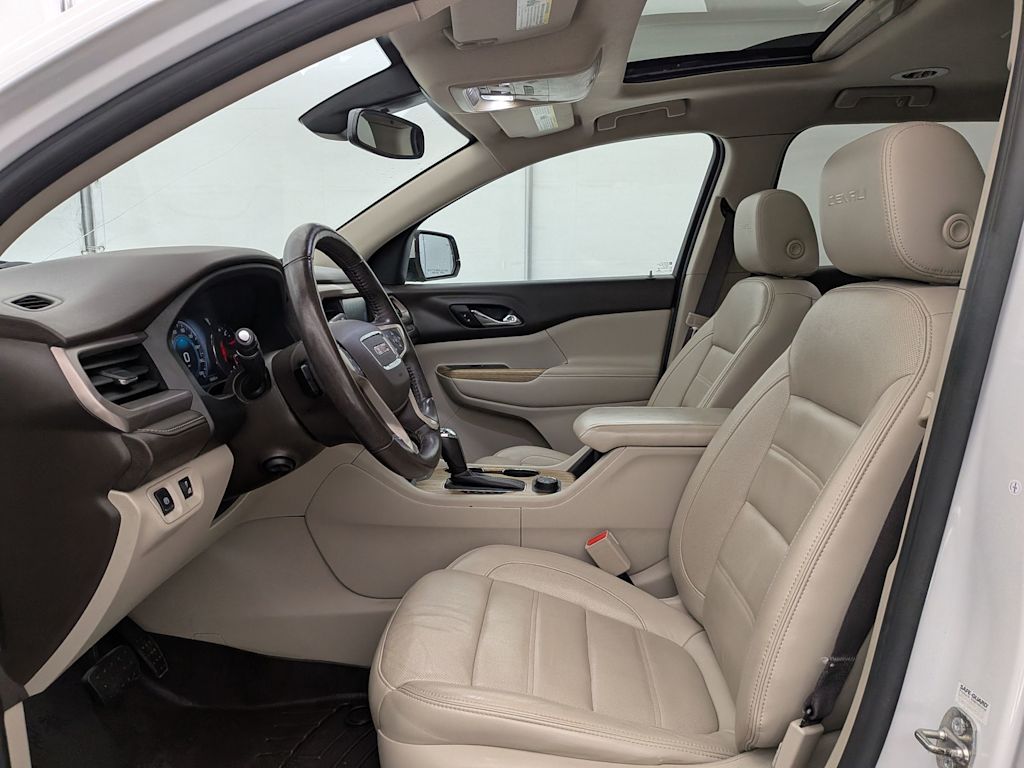 Thumbnail: 2017 GMC Acadia - 11