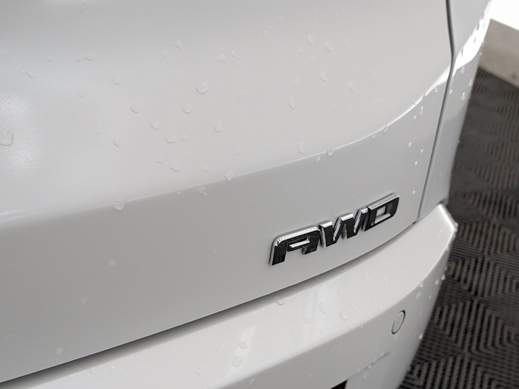 Thumbnail: 2017 GMC Acadia - 26