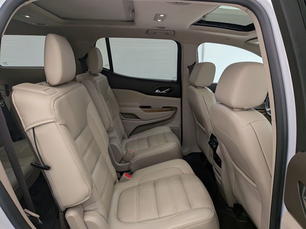 Thumbnail: 2017 GMC Acadia - 30