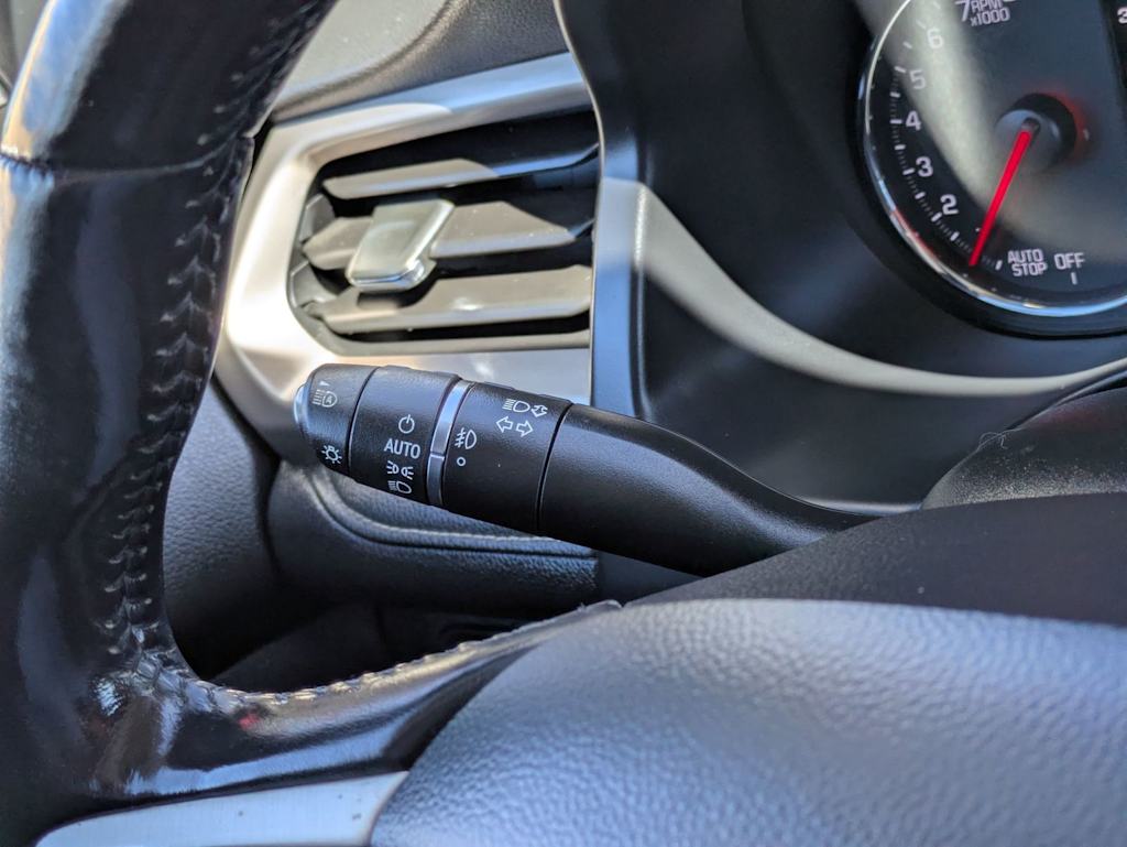 Thumbnail: 2021 GMC Acadia - 32