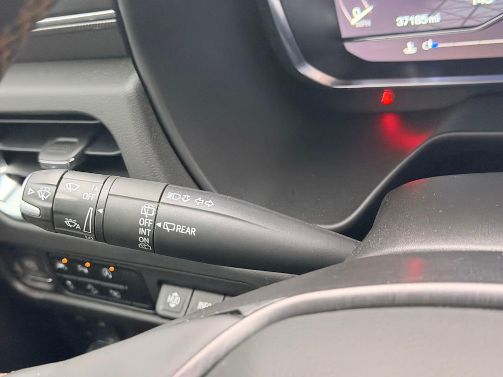 Thumbnail: 2023 GMC Yukon - 16