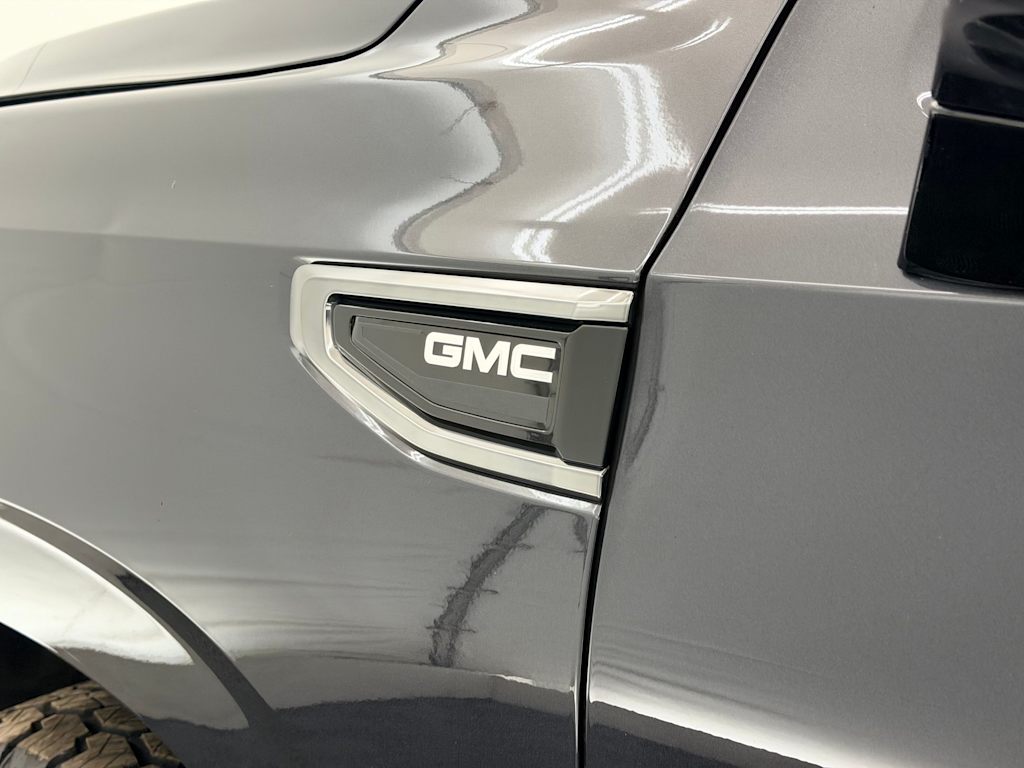 Thumbnail: 2023 GMC Yukon - 25