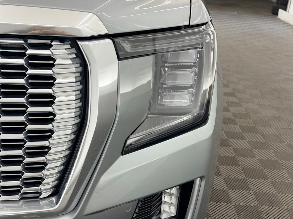 Thumbnail: 2023 GMC Yukon - 24