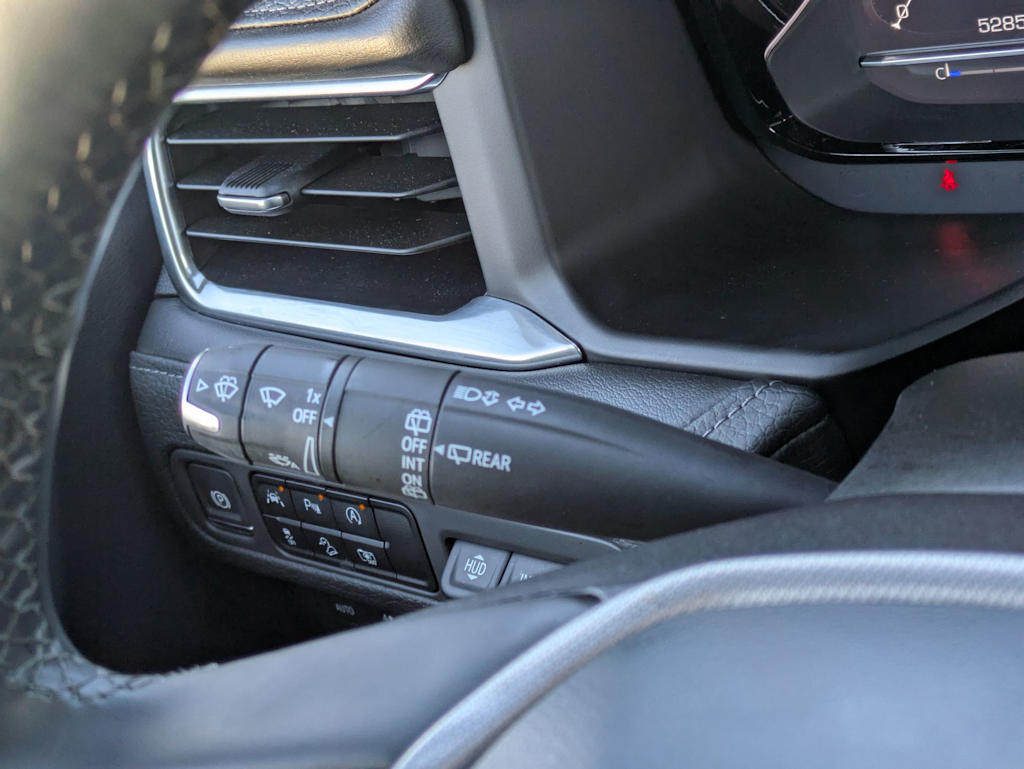 Thumbnail: 2024 GMC Yukon - 16