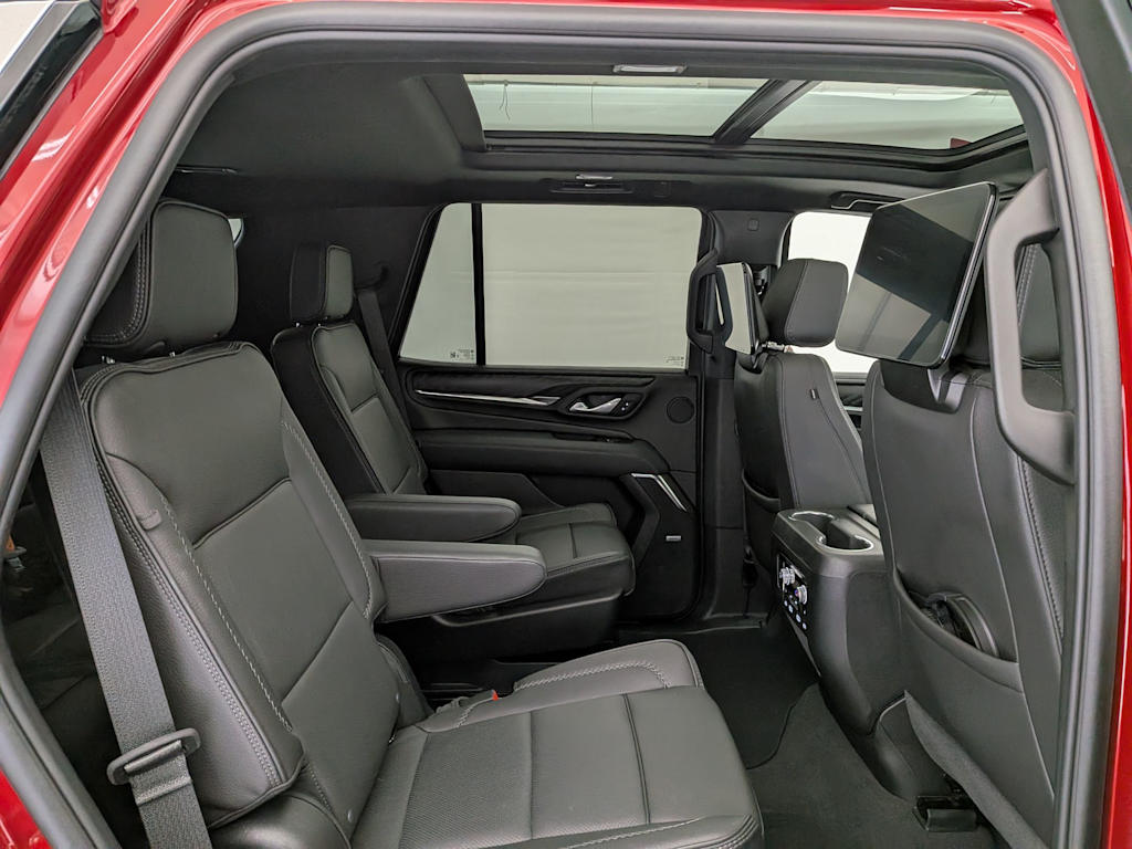 Thumbnail: 2024 GMC Yukon - 32