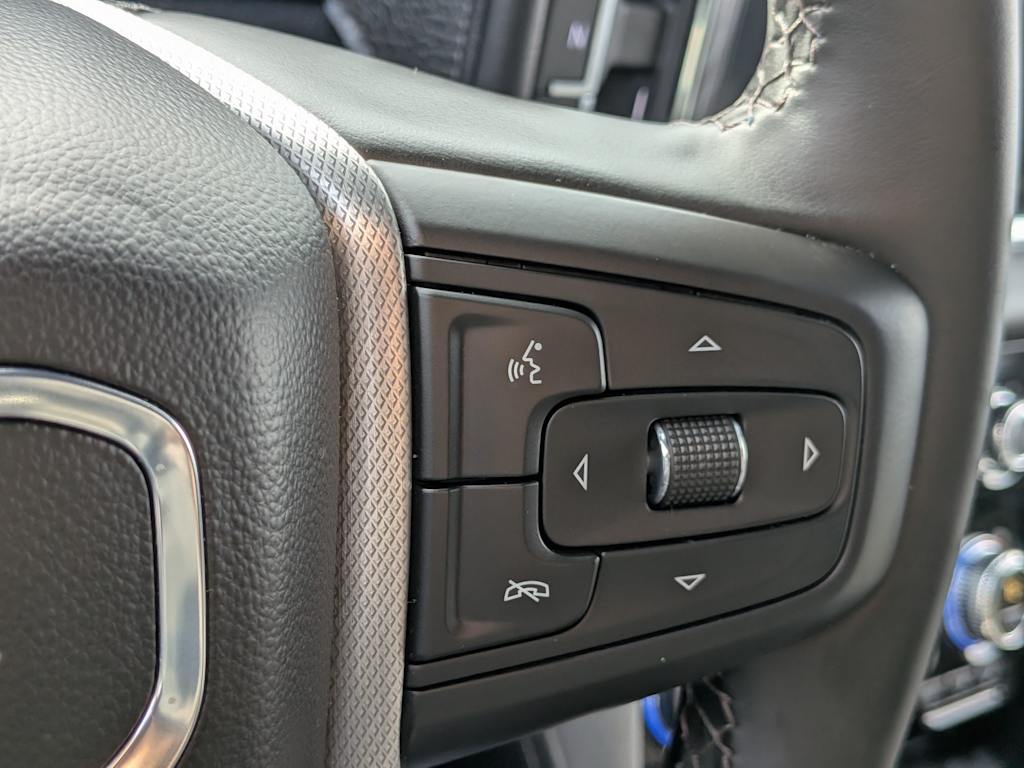 Thumbnail: 2024 GMC Yukon - 33