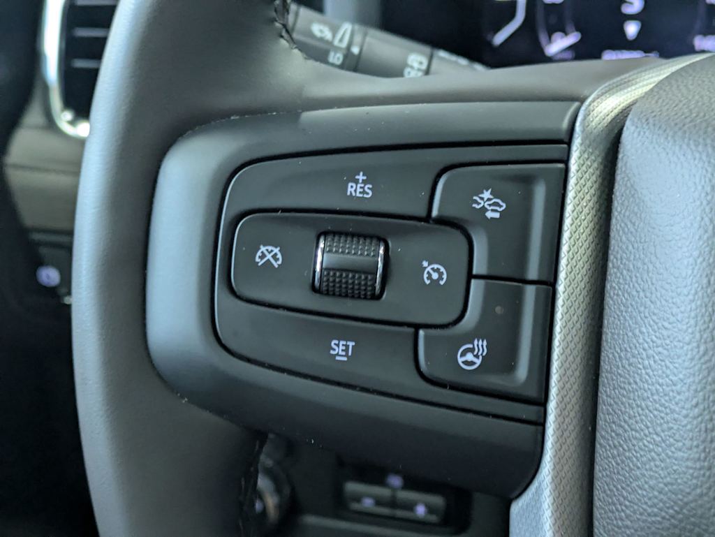 Thumbnail: 2024 GMC Yukon - 32