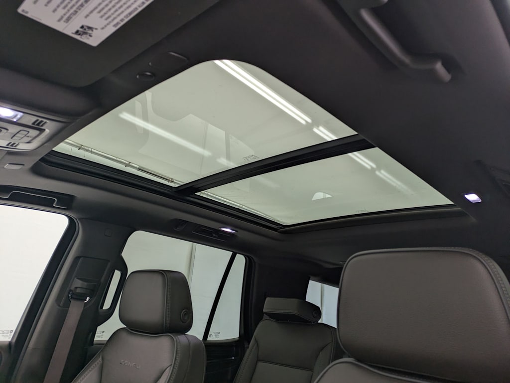 Thumbnail: 2024 GMC Yukon - 29