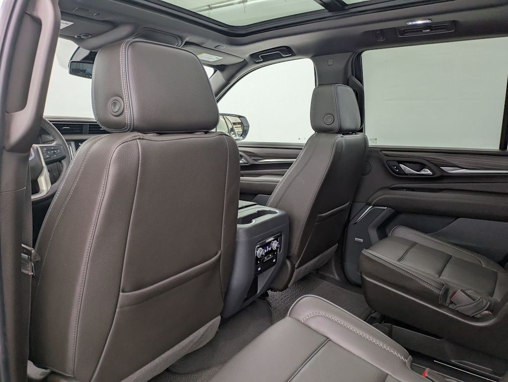 Thumbnail: 2024 GMC Yukon - 13