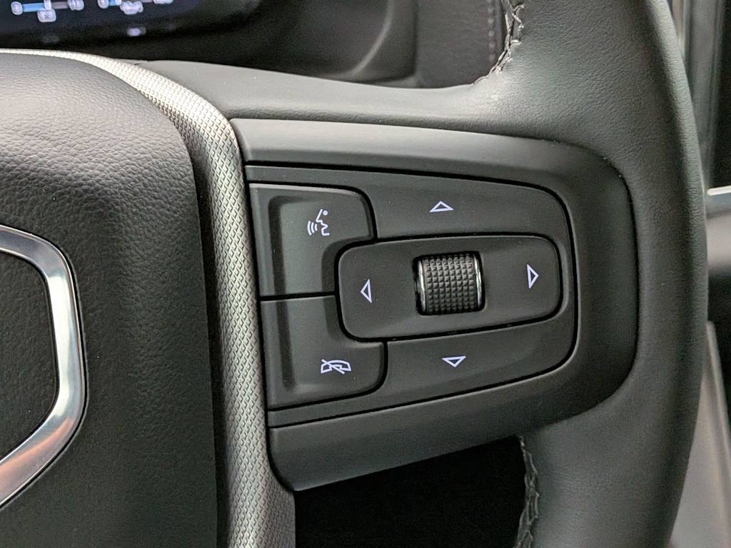 Thumbnail: 2024 GMC Yukon - 32