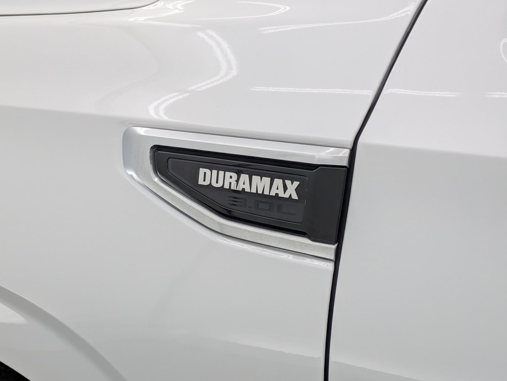 Thumbnail: 2024 GMC Yukon - 24