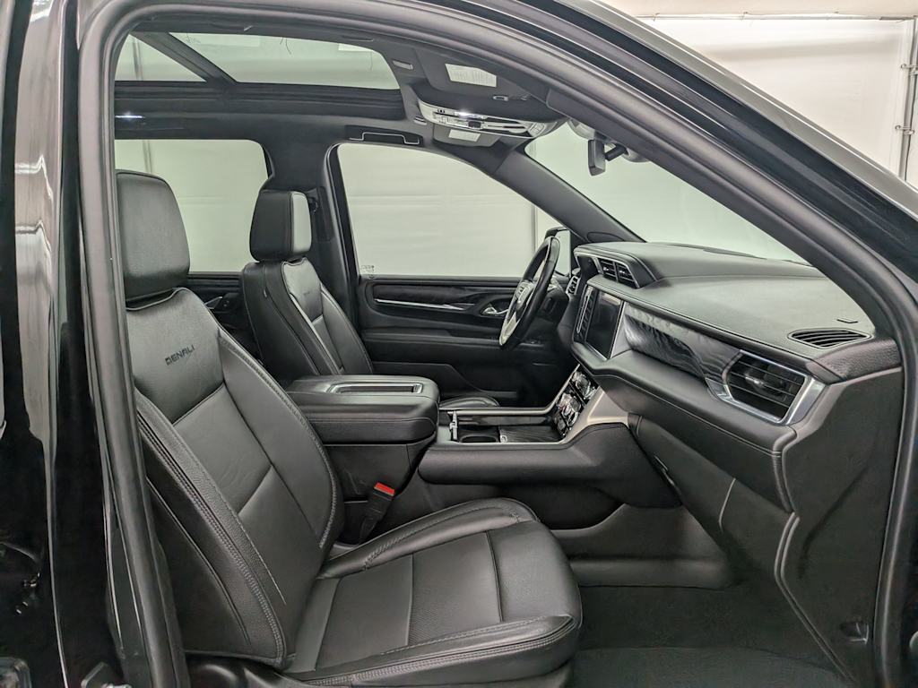 Thumbnail: 2023 GMC Yukon - 11