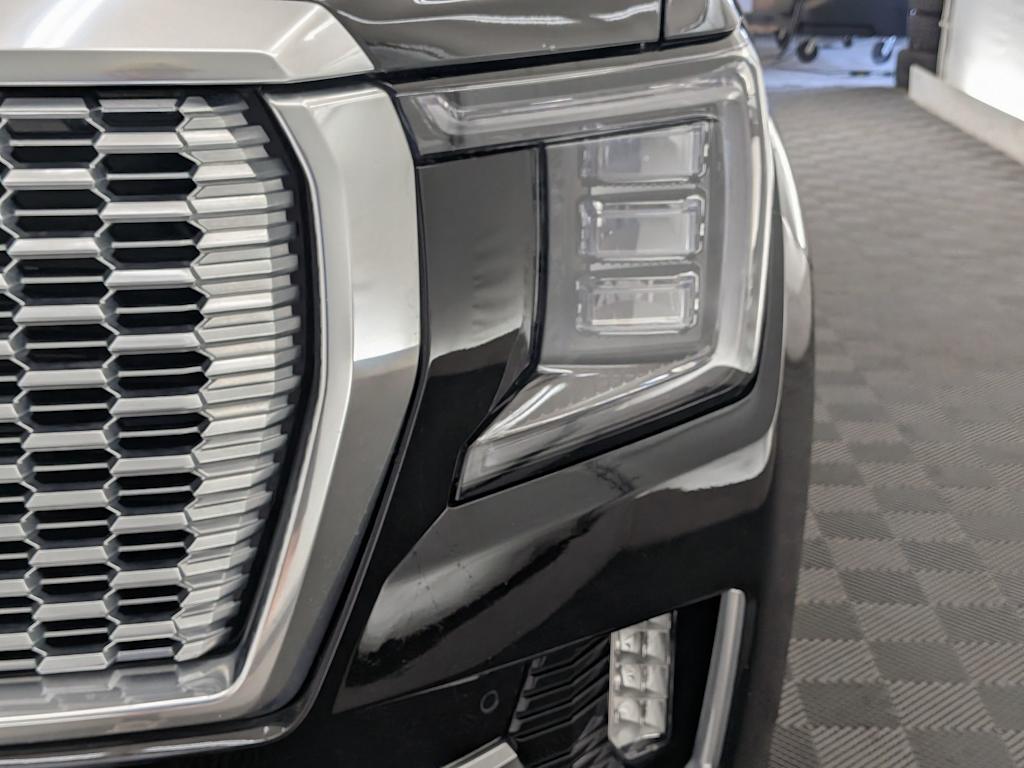 Thumbnail: 2023 GMC Yukon - 23