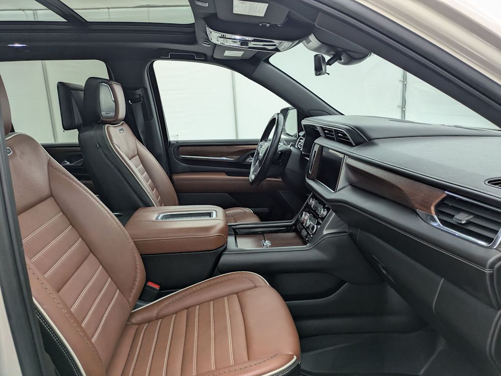 Thumbnail: 2023 GMC Yukon - 12