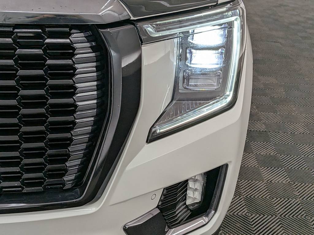 Thumbnail: 2023 GMC Yukon - 23