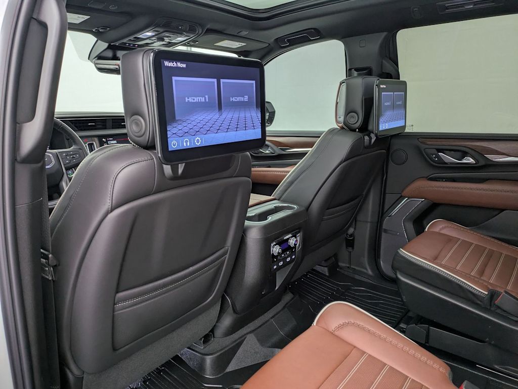 Thumbnail: 2023 GMC Yukon - 13