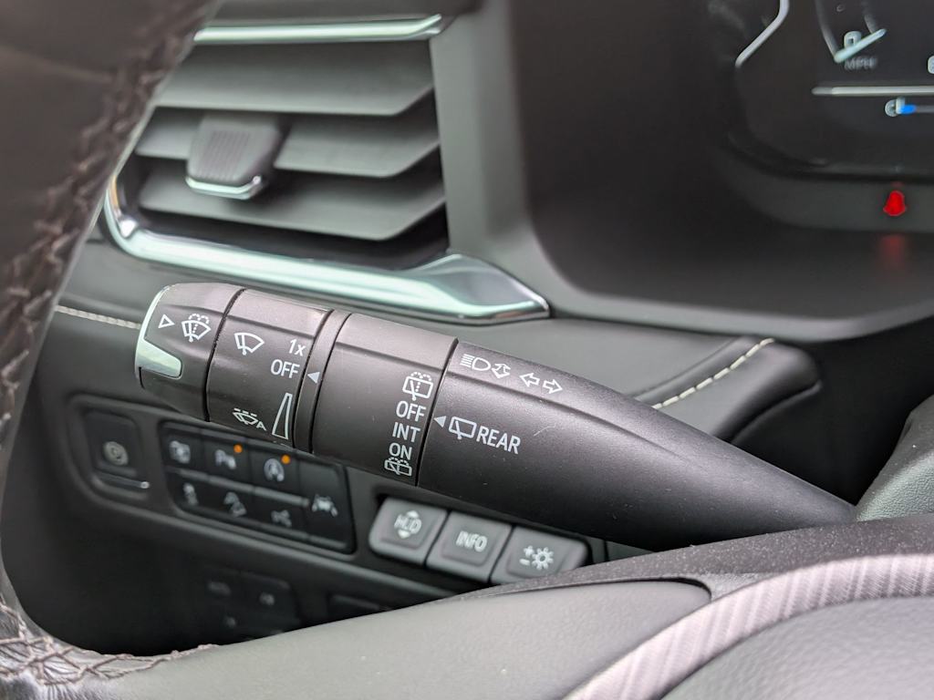 Thumbnail: 2024 GMC Yukon - 15