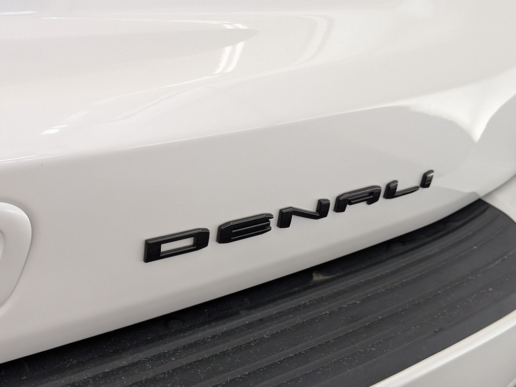 Thumbnail: 2024 GMC Yukon - 28