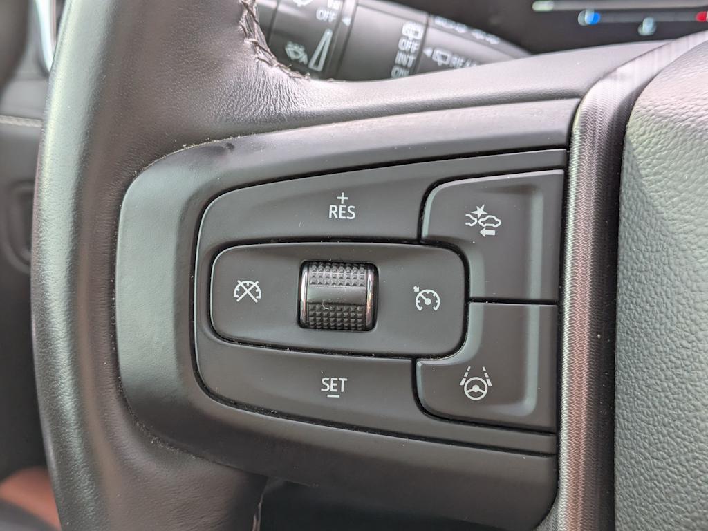 Thumbnail: 2024 GMC Yukon - 33